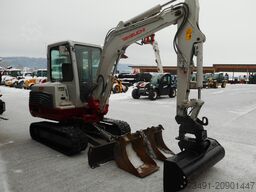 Takeuchi TB 235 mit POWERTILT + hydr. SW
