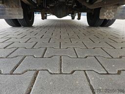 FORD Transit Trend 17 Sitzer