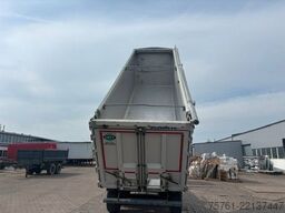 SCHMITZ CARGOBULL SKI 24 SL 8,2 Kombiklappe