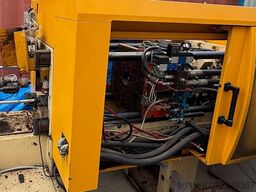 HUSKY S90 RS40/35 Injection Moulder