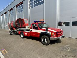 Chevrolet CK3500 Cheyenne mit Auflieger mit Lüfter