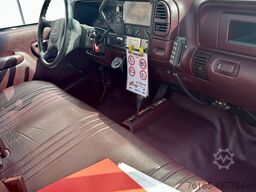 Chevrolet CK3500 Cheyenne mit Auflieger mit Lüfter