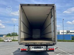 Schmitz Cargobull SAF AXLES, DISC BRAKES, VERY GOOD TIRES