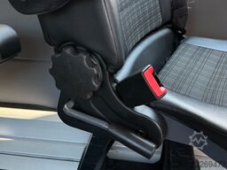 MERCEDES-BENZ Sprinter 314 BlueTEC 9Sitze+Rollstuhllift Klima