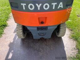 Toyota 7FBH15 heftruck 4m mast