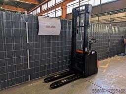 Toyota SWE120L  // Freisichtmast // Elektro