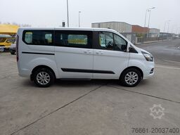 Ford Tourneo Custom 320 2.0TDCi 130CV Trend 9