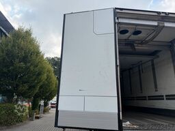 SCHMITZ CARGOBULL SKO 24/L - 13.4 FP 45, Carrier MT 2x Trennwand