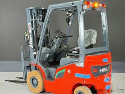 Heli CPD15-G2 4-Rad - 6 Jahre Garantie 4,5m Hub Triplex