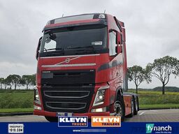 VOLVO FH 460 6X2 XENON SKIRTS