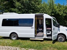 MERCEDES-BENZ 515 Sprinter 22 Schlafsessel Lagerfahrzeug Stock