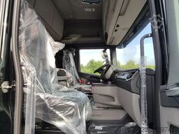 Scania R590 6x4 Kurzholz Kran und Schemel nach Wahl