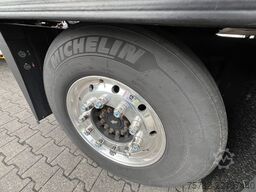 SCHMITZ CV 1350 Doppelstock Strom Alu-Felgen Aluboden
