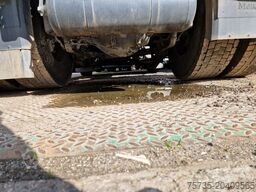 MERCEDES-BENZ ACTROS 1843 LS