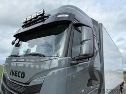 Iveco S-WAY