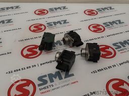 Mercedes Occ set van 4 magneetventielen AMG C63S Mercedes