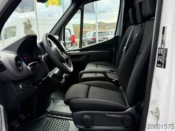MERCEDES-BENZ Sprinter 317 CDI Koffer LBW Klima Kamera MBUX