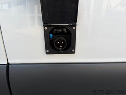 MERCEDES-BENZ Sprinter 317 CDI Frischdienst Fahr-/Standkühlung