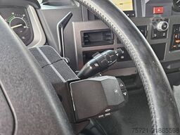 RENAULT T 460