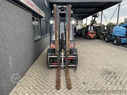 LINDE H35D-02 Triplo 550 Freelift / Sideshift / Vorkversteller VW Diesel 2018