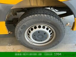 VOLKSWAGEN Crafter Kombi 35 mittel L2H1 Fensterbus Ahk.3,5t