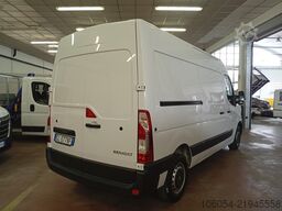 Renault Master T35