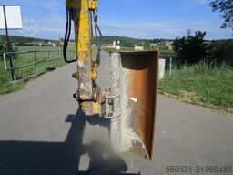 Takeuchi TB 250 POWERTILT + Schnellwechsler + 3 Löffel