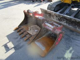 Takeuchi TB 250 POWERTILT + Schnellwechsler + 3 Löffel