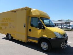 iveco Daily 35 S11 C30C AUTOMATIK KAMERA MAXI Regale DURCHGANG