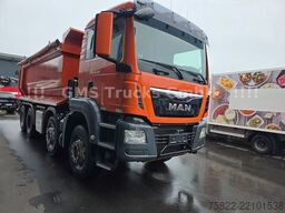 MAN TGS 35.400 / 8X4 / 17qm Carnehl MULDE