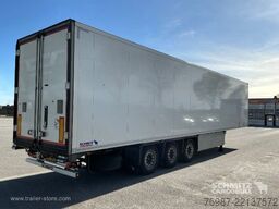 Schmitz Cargobull Tiefkühler Multitemp Doppelstock Trennwand