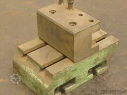 Guss 260/160/H220 mm