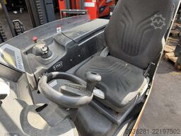 Still FM-X17