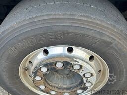 DAF XF 106.460 *Superspacecab*E6*Intarder*2 TANK 500