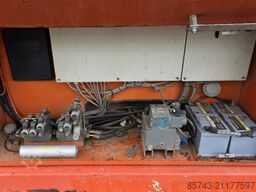 Holland Lift G-300DL30/S Diesel, 4x4x4 Drive, 33.5m Working Hei