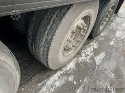 KRONE Koffer m. Isolierwänden u. LBW SDR 27