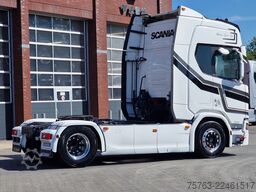 Scania R500 NGS 4X2 - steel / air - retarder - night c...