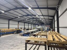 COLOMBO Discontinuous sandwich panel line