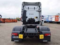 Iveco S-WAY AT460S