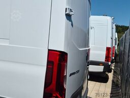 MERCEDES-BENZ Sprinter III Kasten  519 CDI RWD 4x 4 Allrad