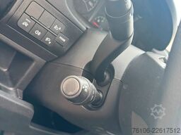 PEUGEOT Boxer Koffer mit Ladebordwand