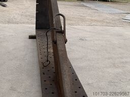 Equerres de bridage en fonte 4000 x 2000 x 575 mm