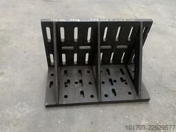 Equerre en fonte 640 x 400 x 320 mm