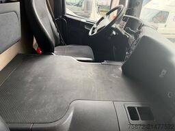 SCANIA P 420 CAJA FRIGO 18T