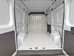 Fiat Ducato F5247 L2H2 3,5T Diesel 140pk Automaat