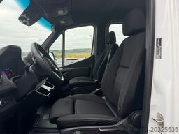 MERCEDES-BENZ Sprinter 215 CDI DoKa 9G Klima AHK SHZ
