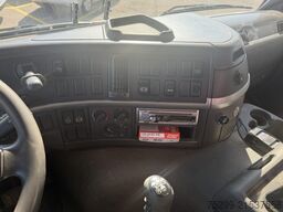 Volvo FM9-300 4x2 HMF 1223 K3 / Swiss-Vehicle