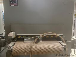 Viet 