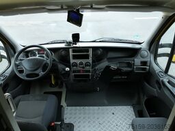 iveco Daily 35 S11 C30C AUTOMATIK KAMERA MAXI Regale DURCHGANG