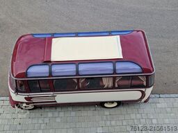 MERCEDES-BENZ Vorgänger Sprinter O 319 Samba mit Faltdach AC